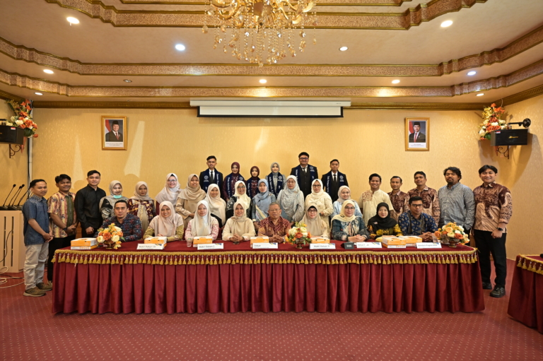 Yudisium ke-11 Program Studi Farmasi Klinis FIKES Universitas Baiturrahmah Berlangsung Khidmat